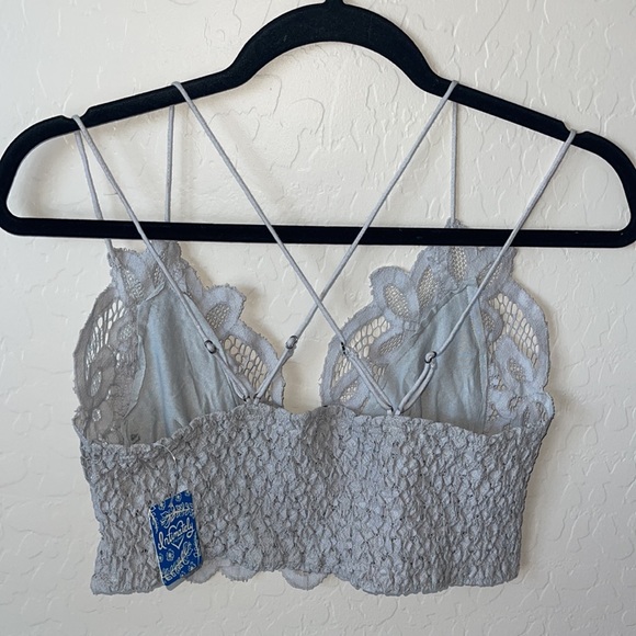 FREE PEOPLE FP One Adella Lace Bralette in light gray. Size large new with tags - Picture 5 of 15